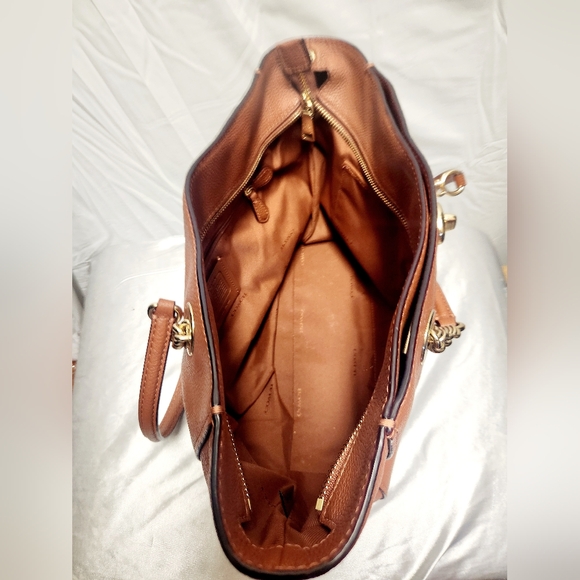 Coach Pebbled Turnlock Chain Brown Leather Tote Bag With Gold Accents 57107 - Picture 5 of 6